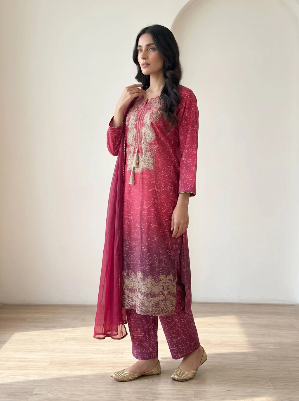 Gulnaar Chunri